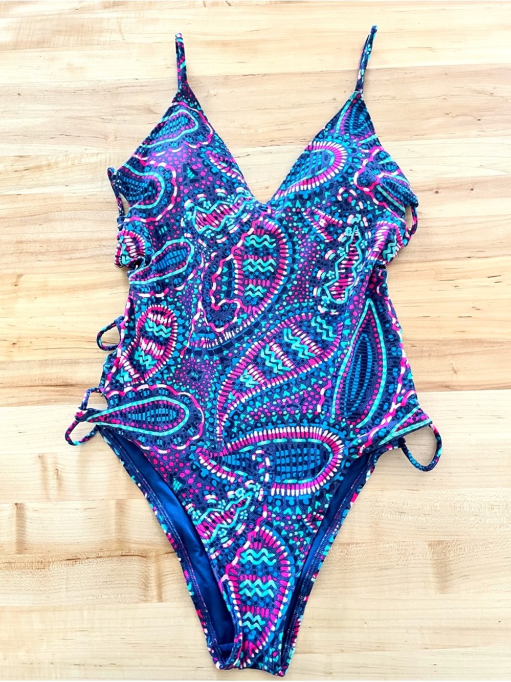 Aerie Paisley One-Piece Swimsuit – Blue & Pink, Sz M